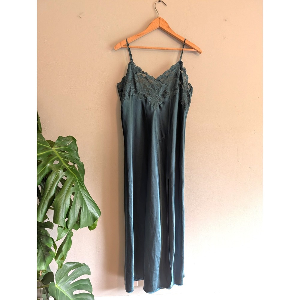 VTG Victoria's Secret Maxi Slip Dress Green Satin Y2K 90s Lace Trim Lingerie L